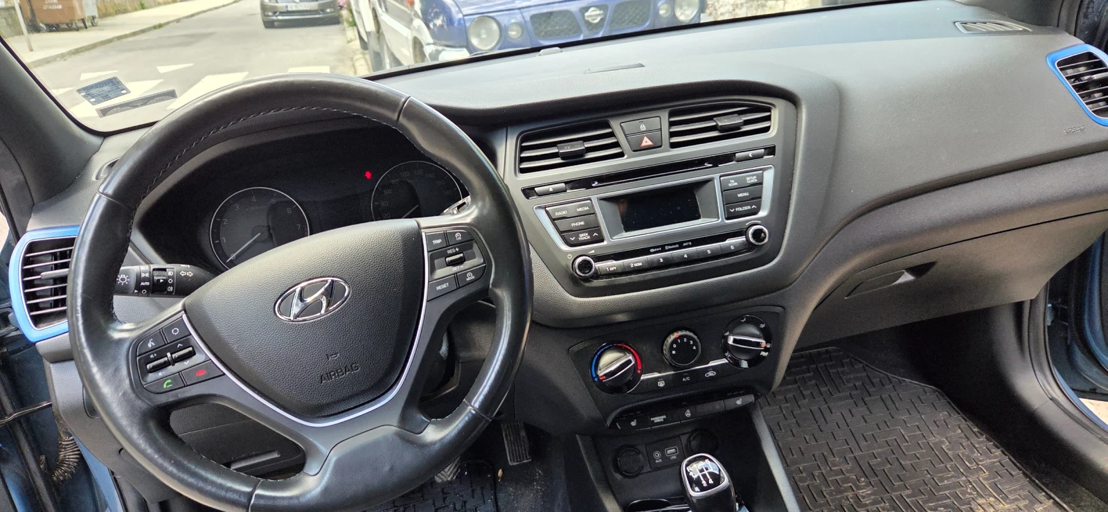 Hyundai I20, снимка 5 - Автомобили и джипове - 54988120