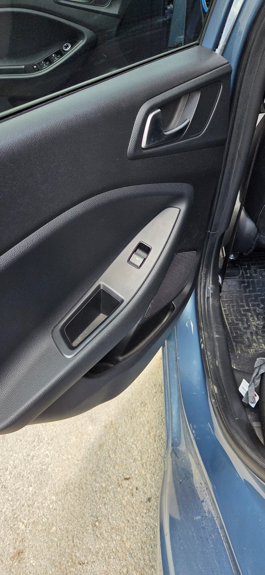 Hyundai I20, снимка 6 - Автомобили и джипове - 54988120