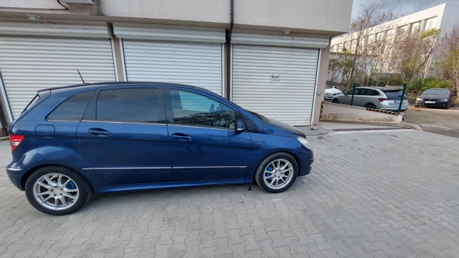Mercedes-Benz B 200, снимка 2 - Автомобили и джипове - 55019074