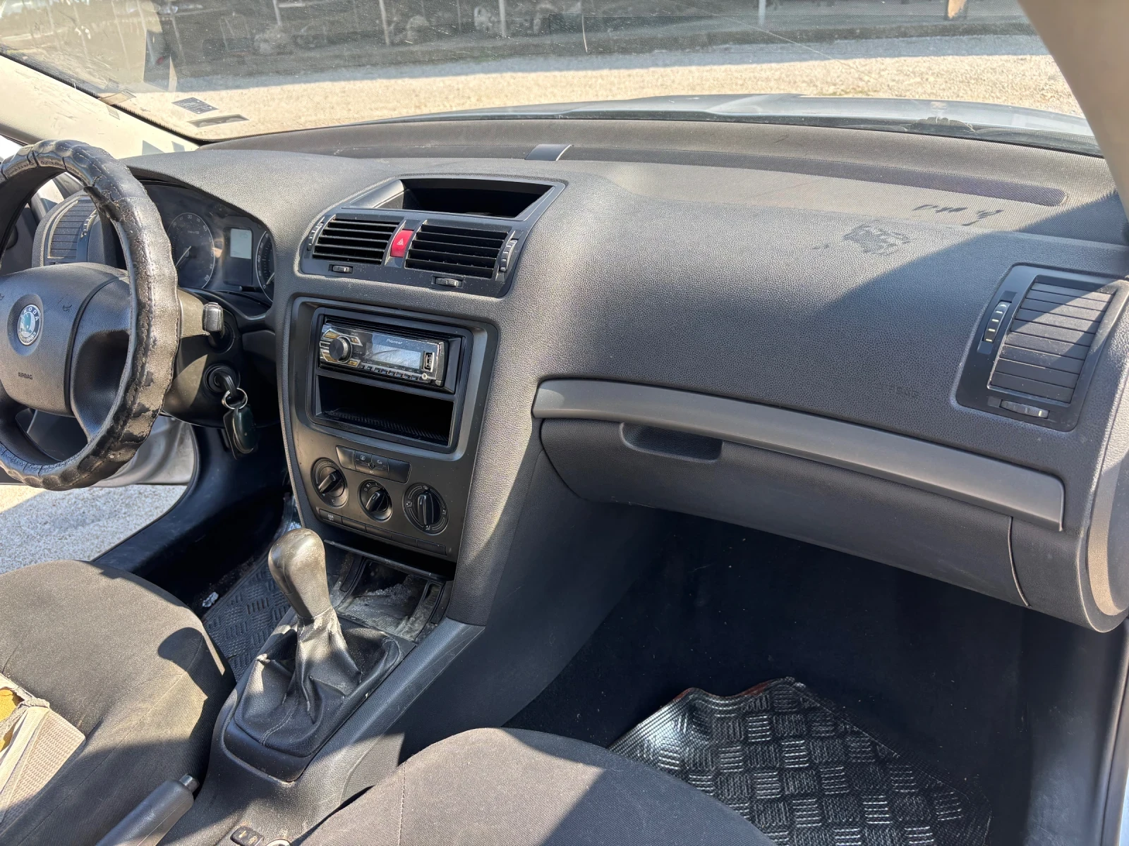 Skoda Octavia BXE 1.9 TDI 105 к.с. 5 ск НА ЧАСТИ, снимка 10 - Автомобили и джипове - 55329739