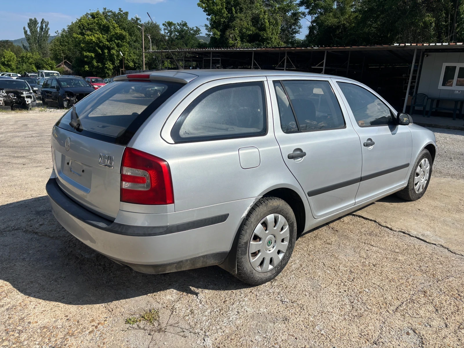Skoda Octavia BXE 1.9 TDI 105 к.с. 5 ск НА ЧАСТИ, снимка 5 - Автомобили и джипове - 55329739