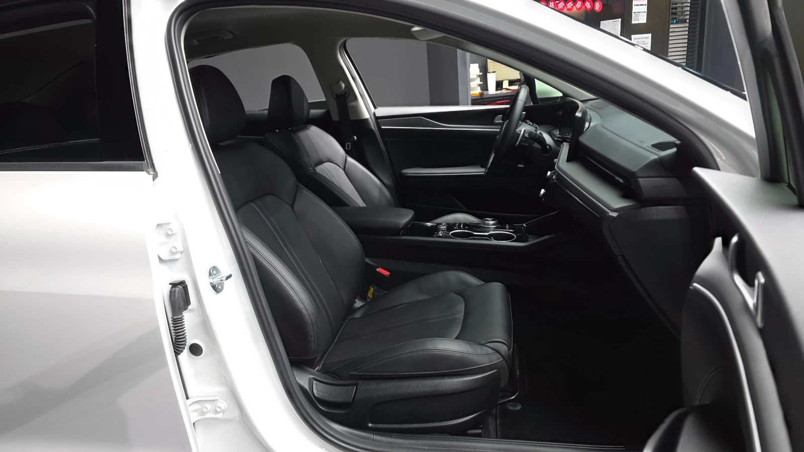 Kia K5 2.0 Prestige* Distr* ��������� | Mobile.bg � ����������� 10