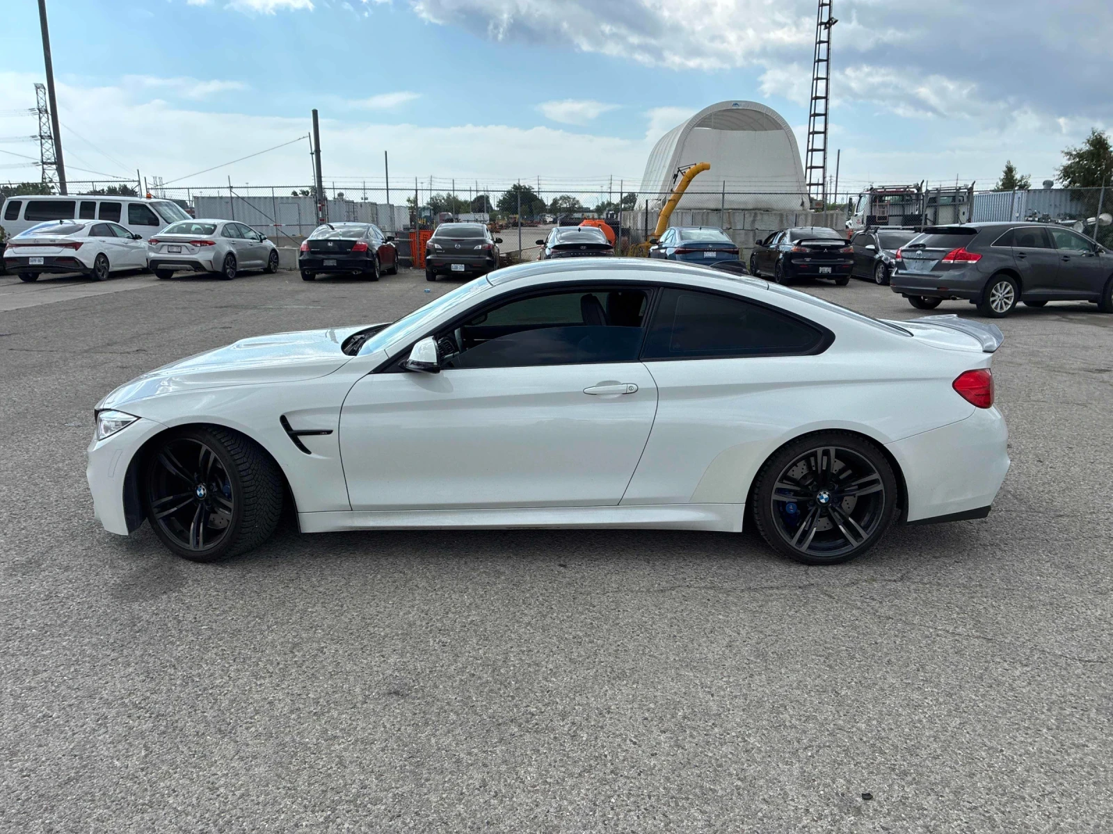 BMW M4 TUNING* HARMAN KARDON* HEAD-UP* LIEN ASSIST* CARFA | Mobile.bg � ����������� 3