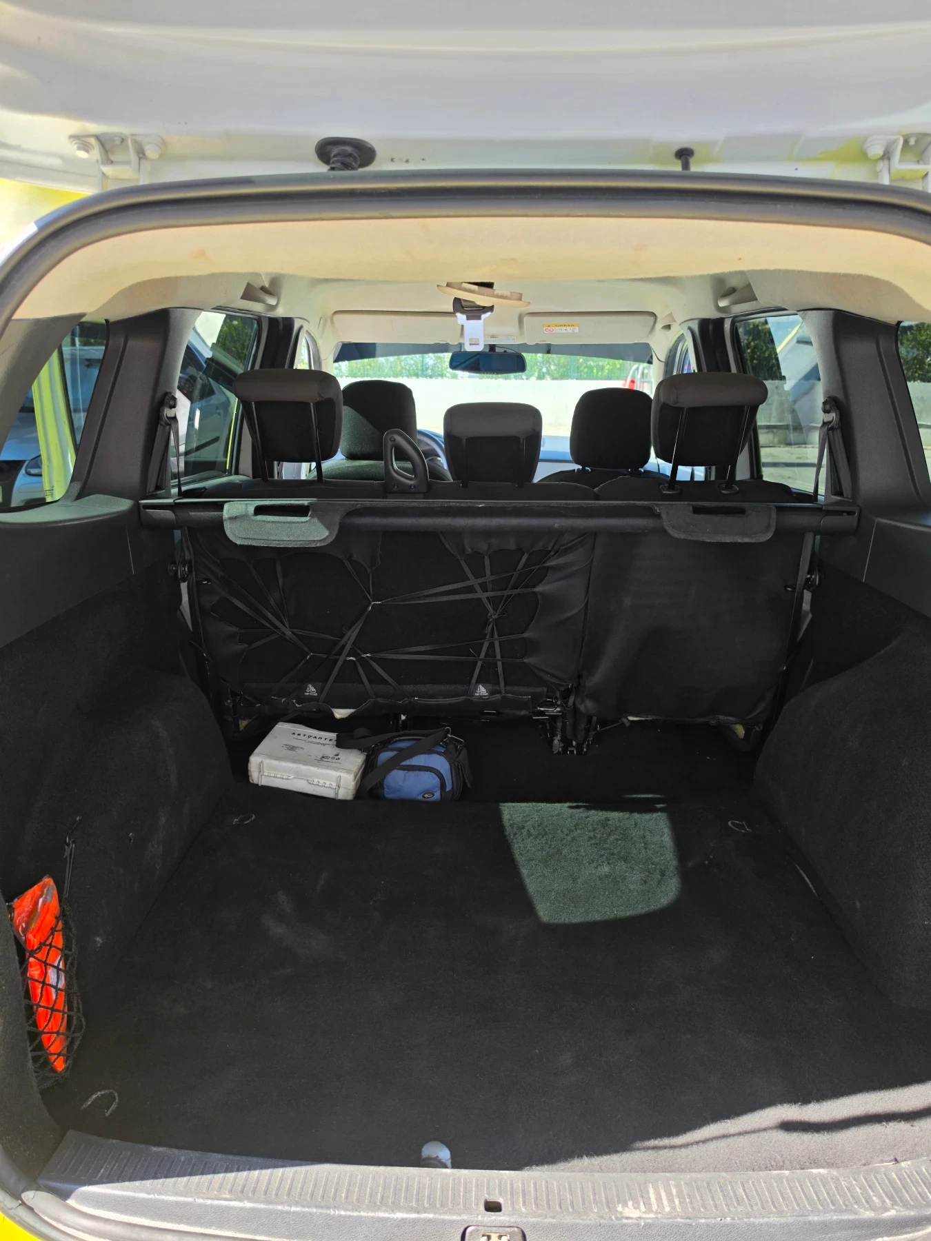 Dacia Lodgy, снимка 14 - Автомобили и джипове - 55749724