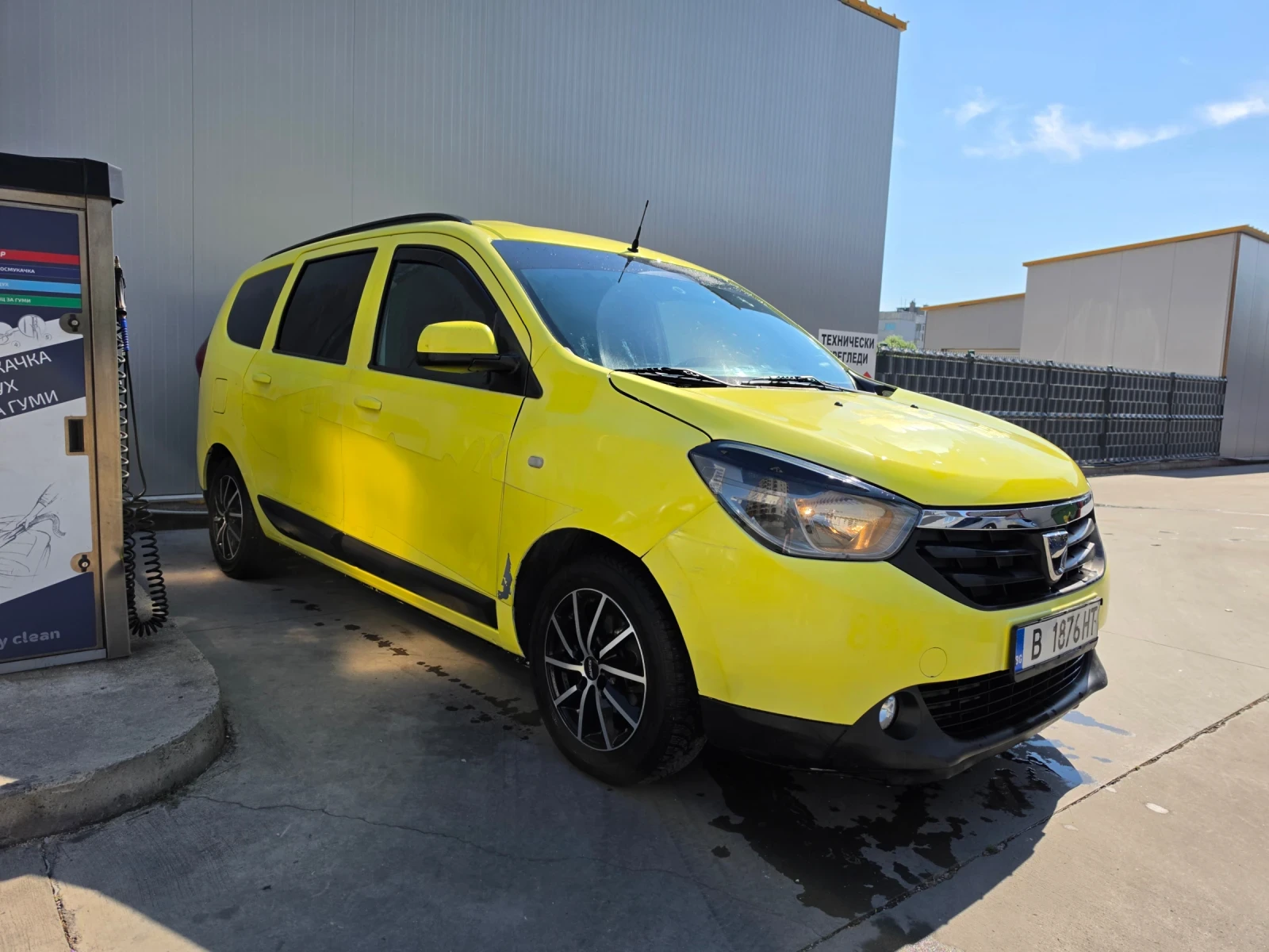 Dacia Lodgy, снимка 3 - Автомобили и джипове - 55749724