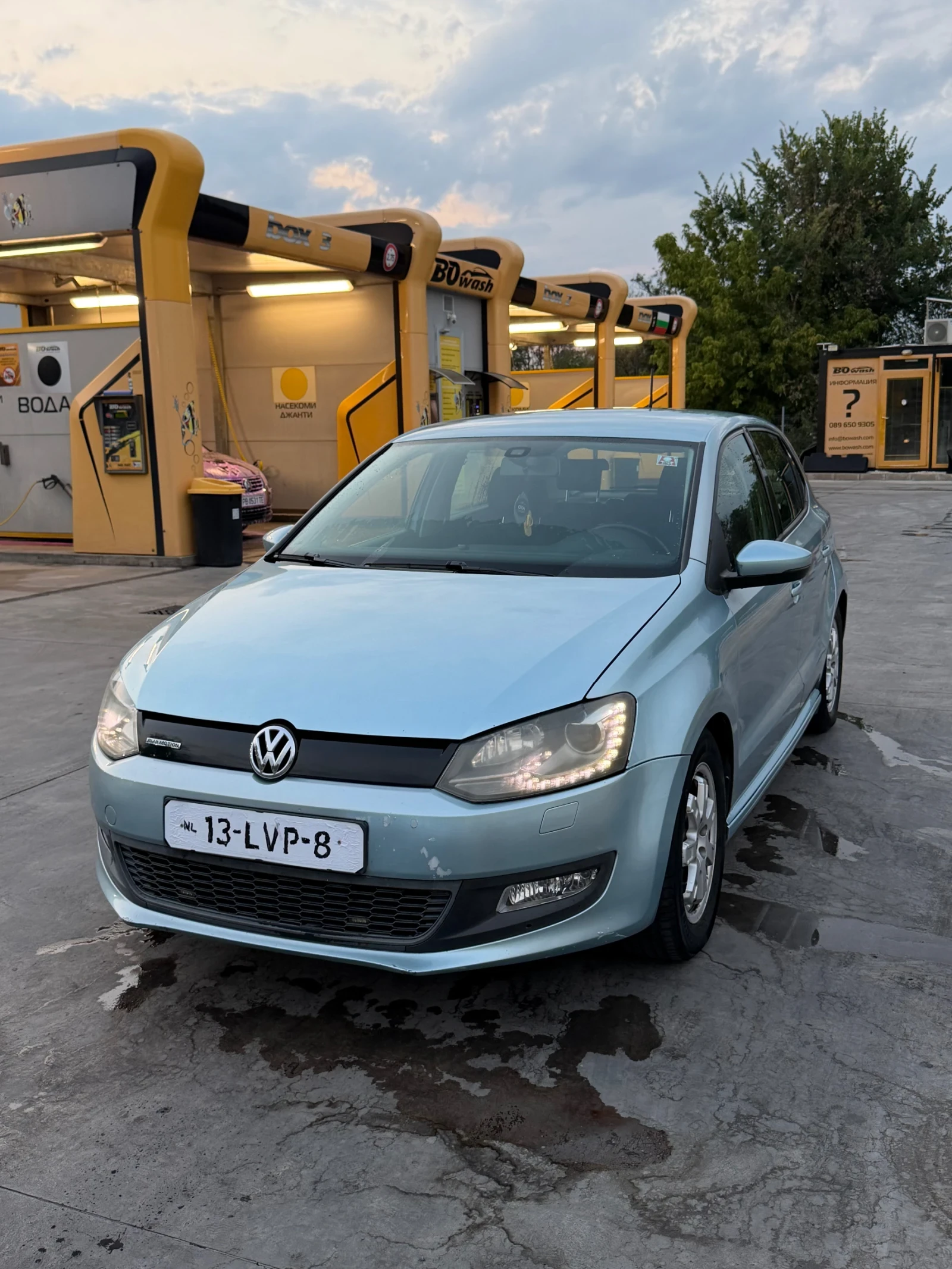 VW Polo 1.2TDI ПОДГРЕВ/КСЕНОН/ТЕМПОМАТ/КЛИМАТРОНИК/КАРПЛЕЙ, снимка 3 - Автомобили и джипове - 55827135