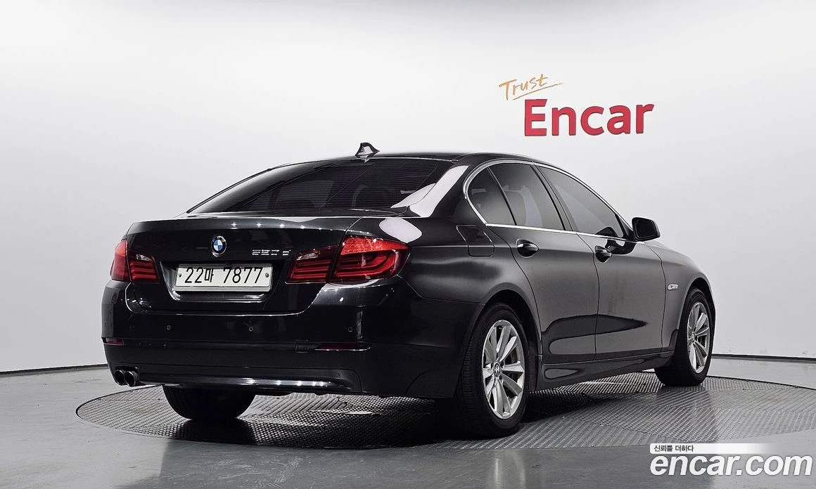 BMW 520 520d, снимка 2 - Автомобили и джипове - 56156695
