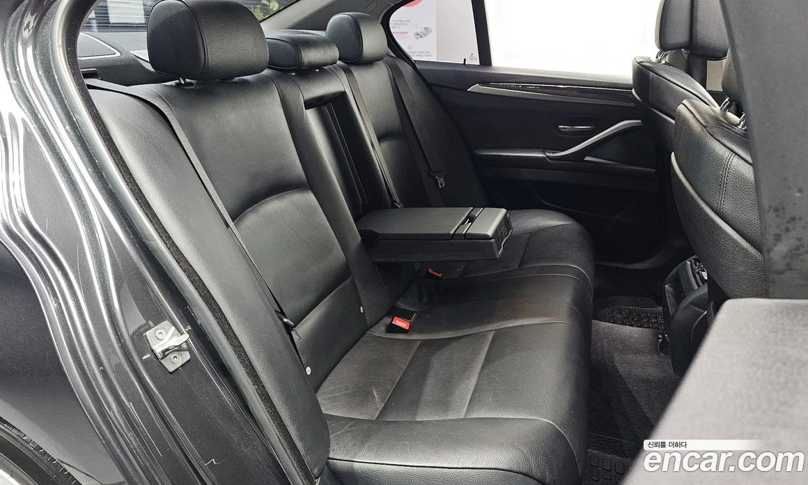 BMW 520 520d, снимка 11 - Автомобили и джипове - 56156695