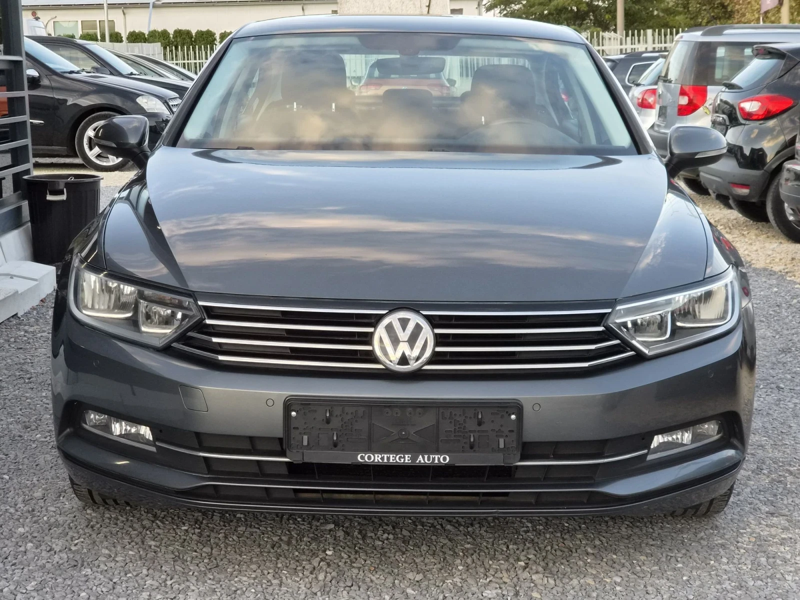 VW Passat 1.5TSI KLIMA EURO6, снимка 2 - Автомобили и джипове - 56230209