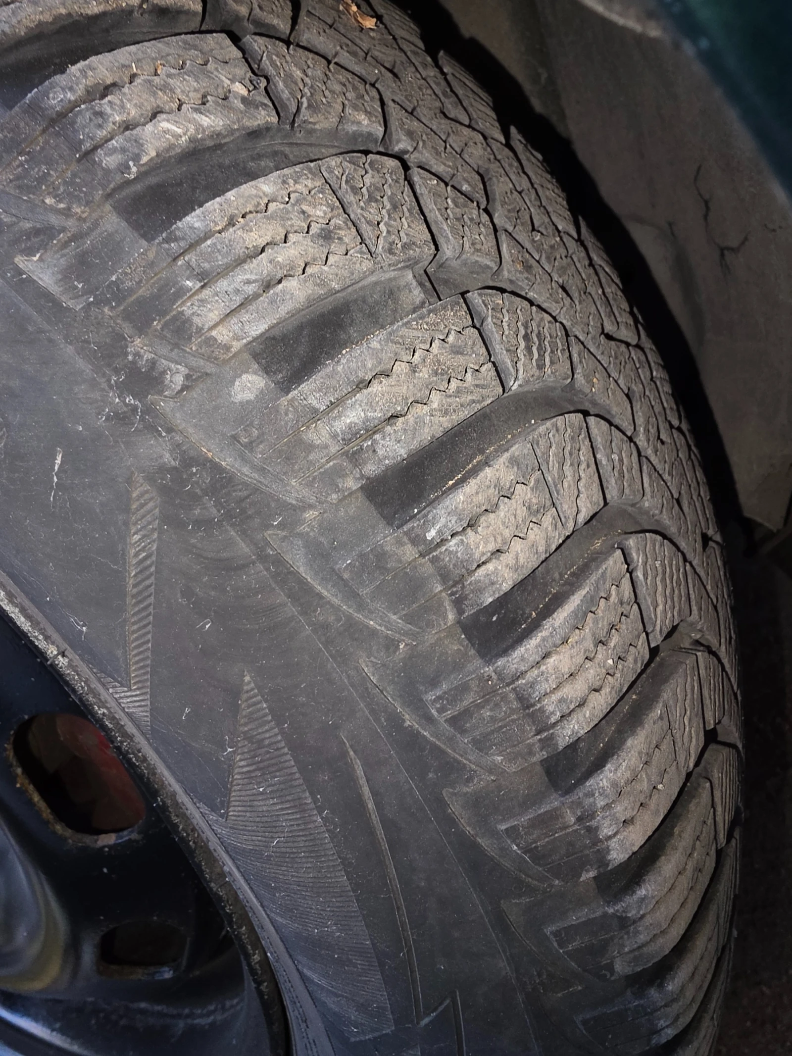 VW Golf 1.9TDI 110кс, снимка 11 - Автомобили и джипове - 56305673