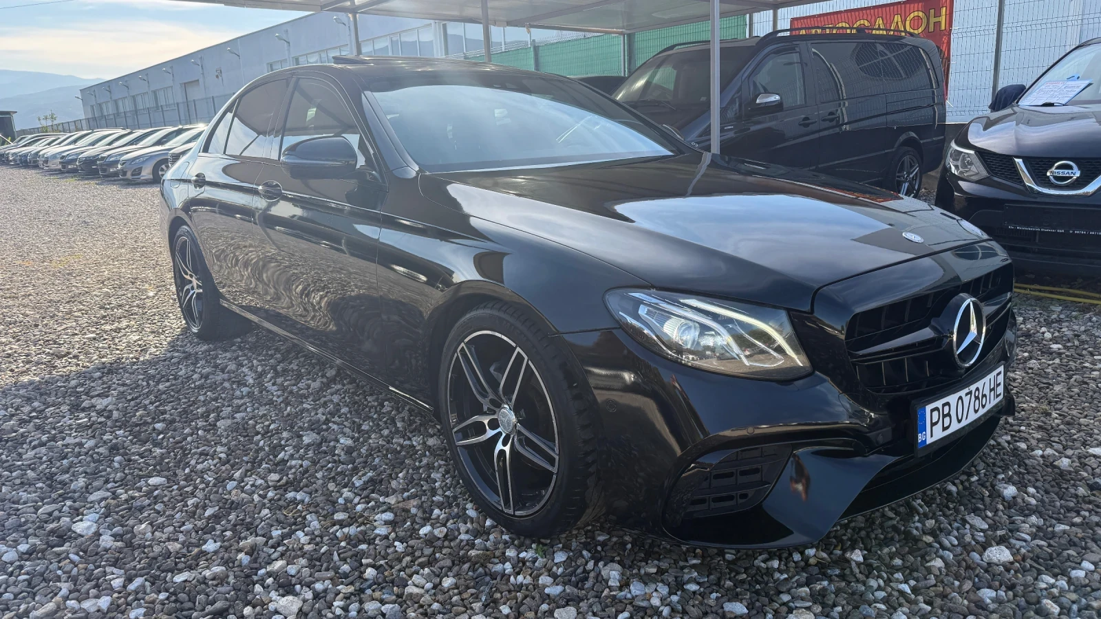 Mercedes-Benz E 220 2.2 CDI AMG , снимка 3 - Автомобили и джипове - 56432465