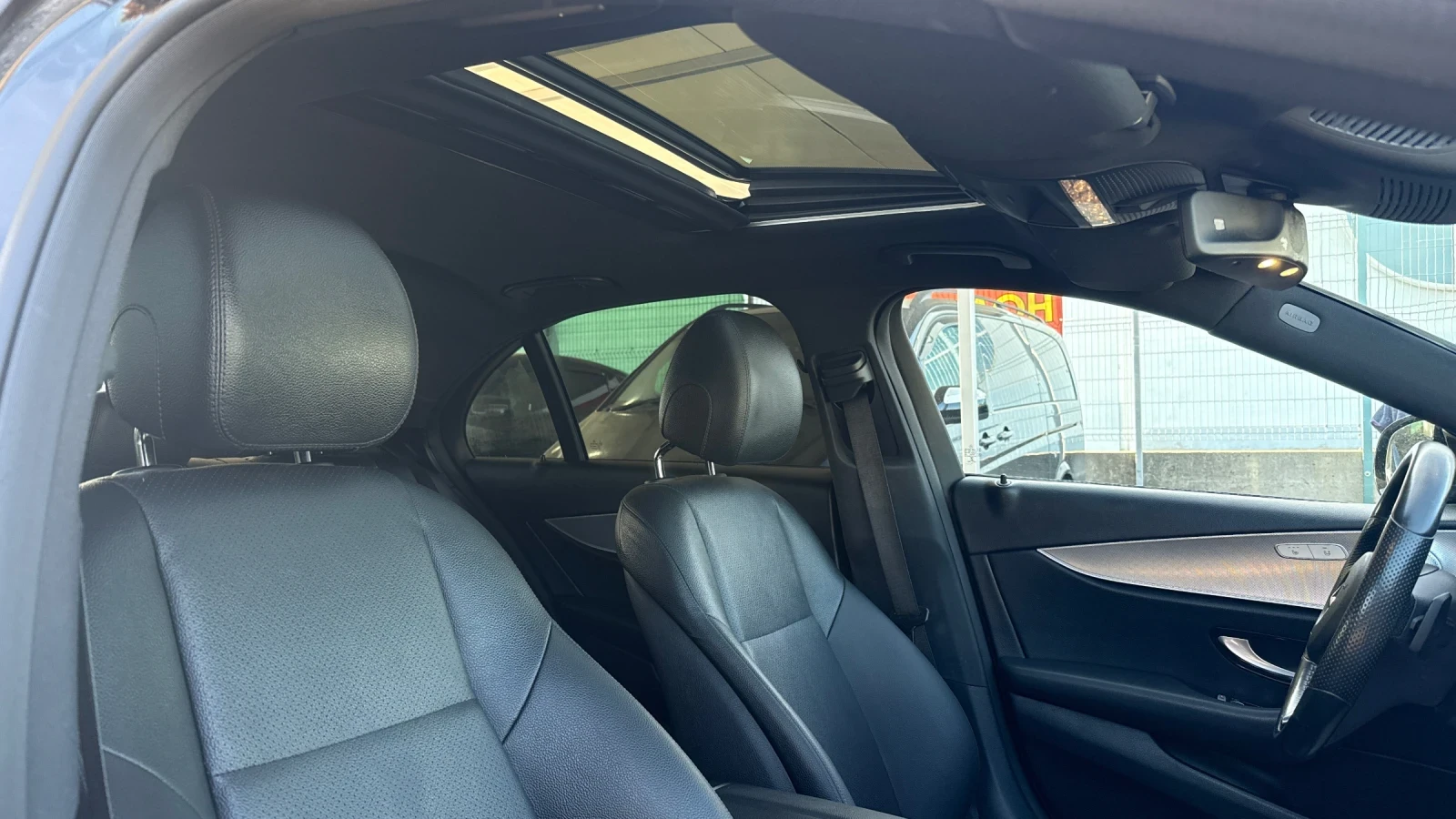 Mercedes-Benz E 220 2.2 CDI AMG , снимка 8 - Автомобили и джипове - 56432465