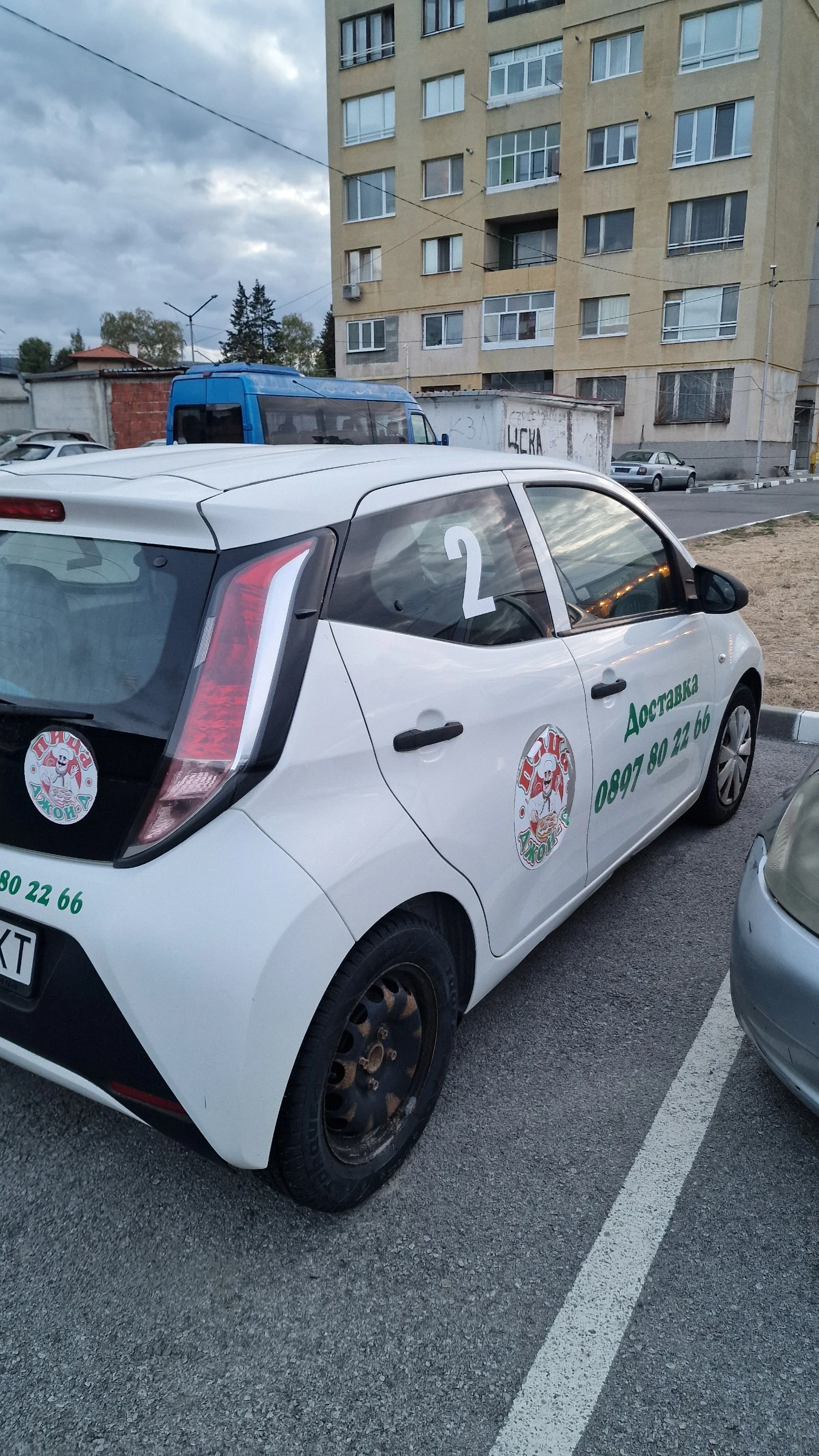 Toyota Aygo, снимка 5 - Автомобили и джипове - 56434087