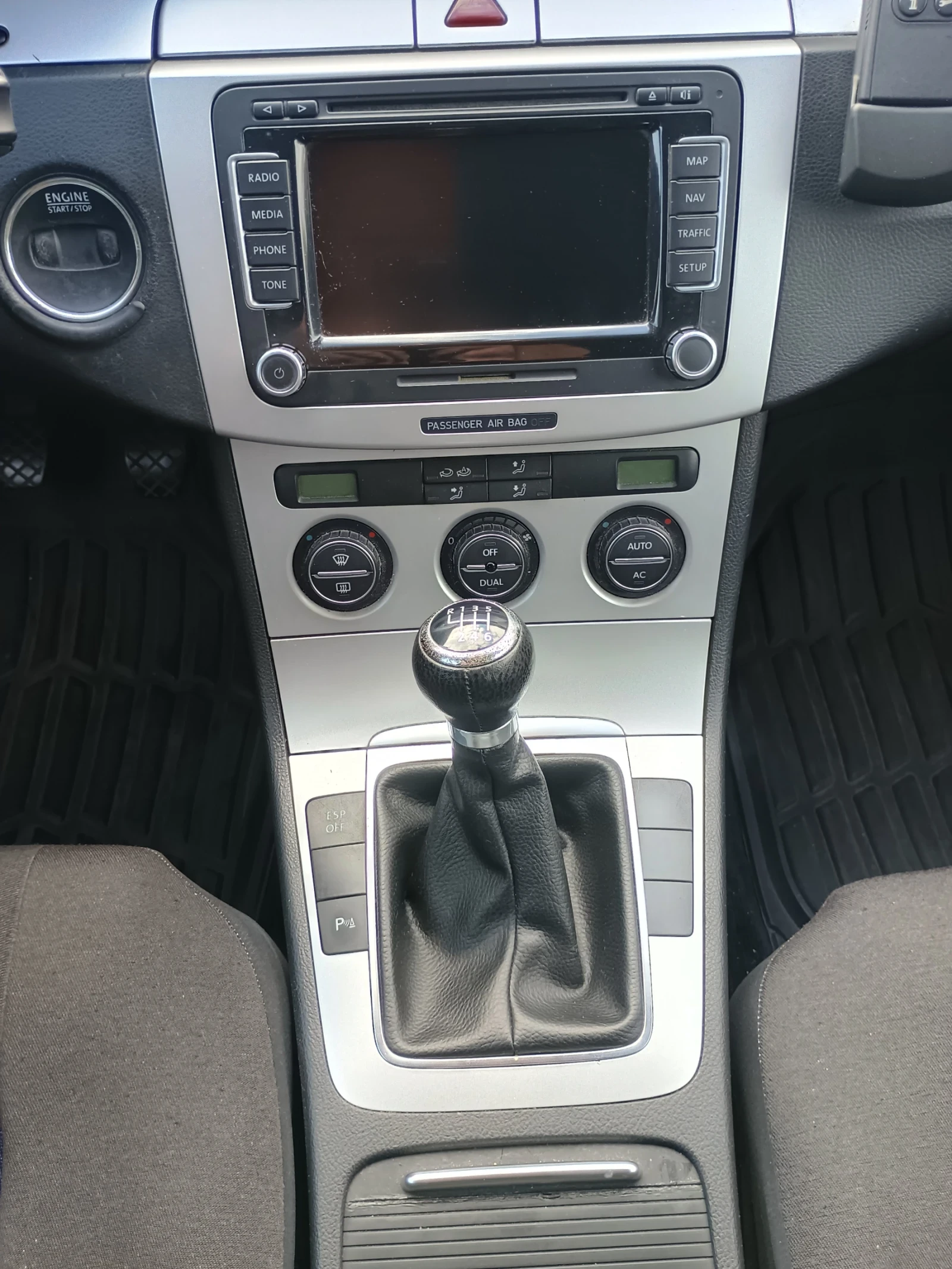 VW Passat, снимка 10 - Автомобили и джипове - 56637673