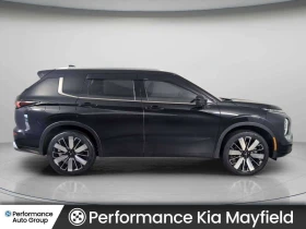 Mitsubishi Outlander * GT Premium | Navi | 360Cam | Panoroof * CARFAX *, снимка 4
