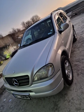Mercedes-Benz ML 320 3.2