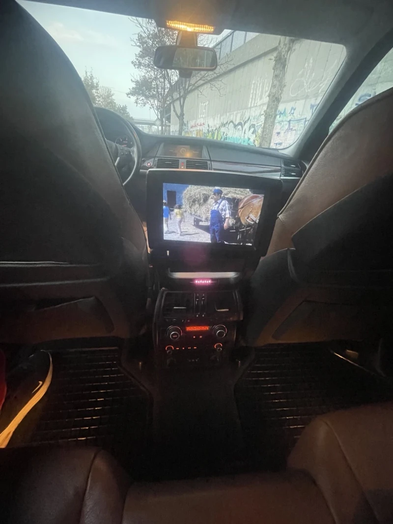 BMW X5, снимка 4 - Автомобили и джипове - 52820529