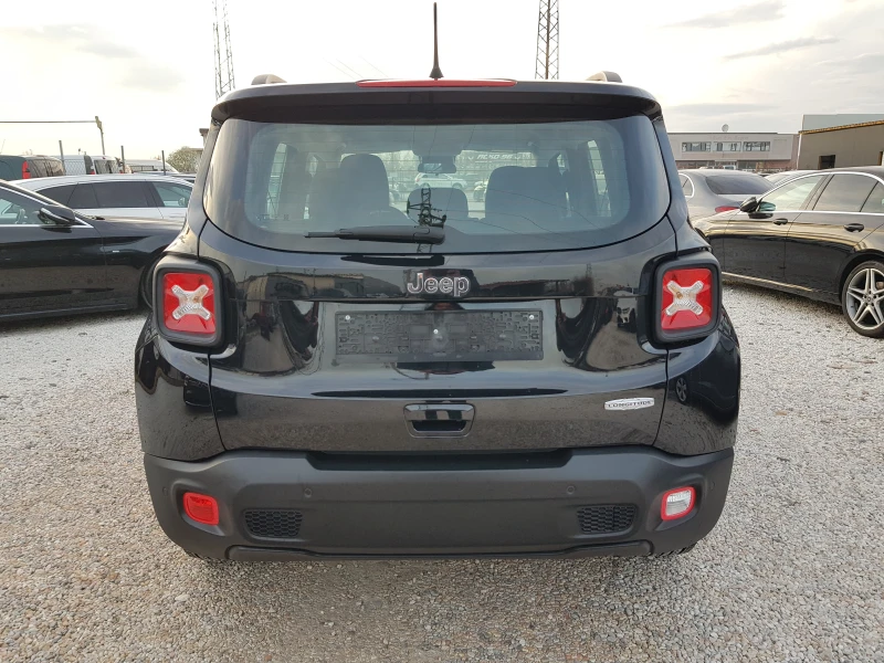 Jeep Renegade /03/2019 г. бензин EURO 6D ЛИЗИНГ, снимка 5 - Автомобили и джипове - 52638261