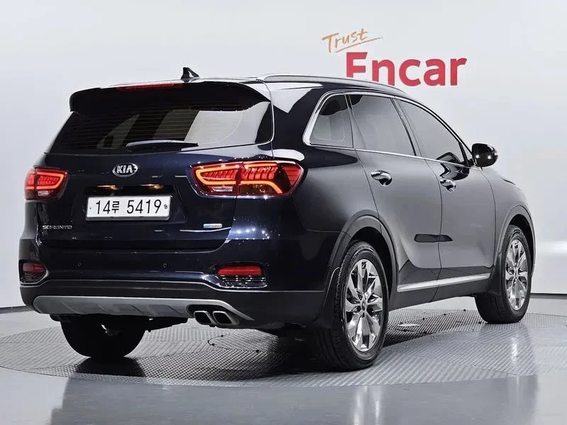Kia Sorento, снимка 2 - Автомобили и джипове - 56737329