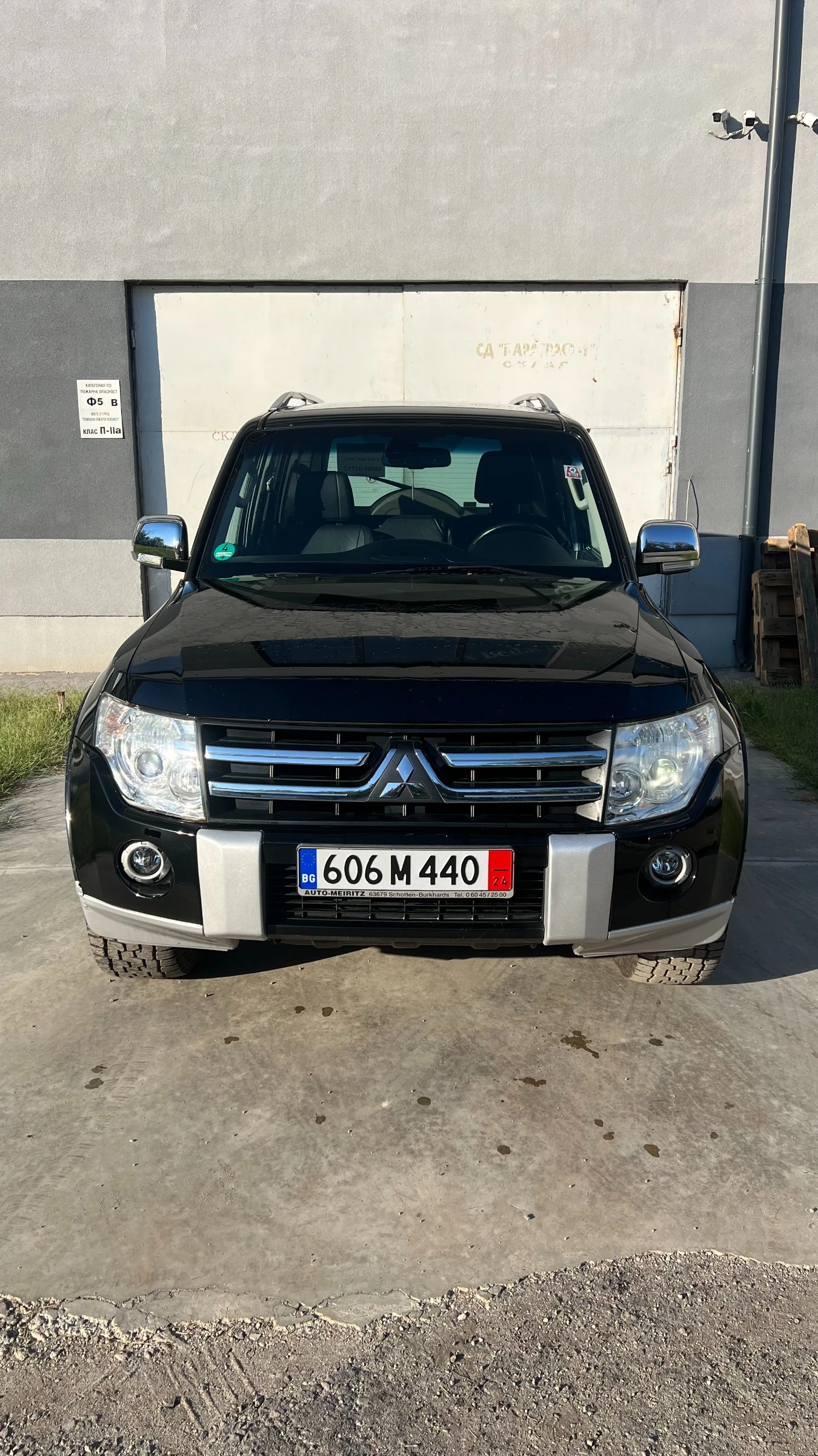 Mitsubishi Pajero 3.2 Di-D 4WD - изображение 2