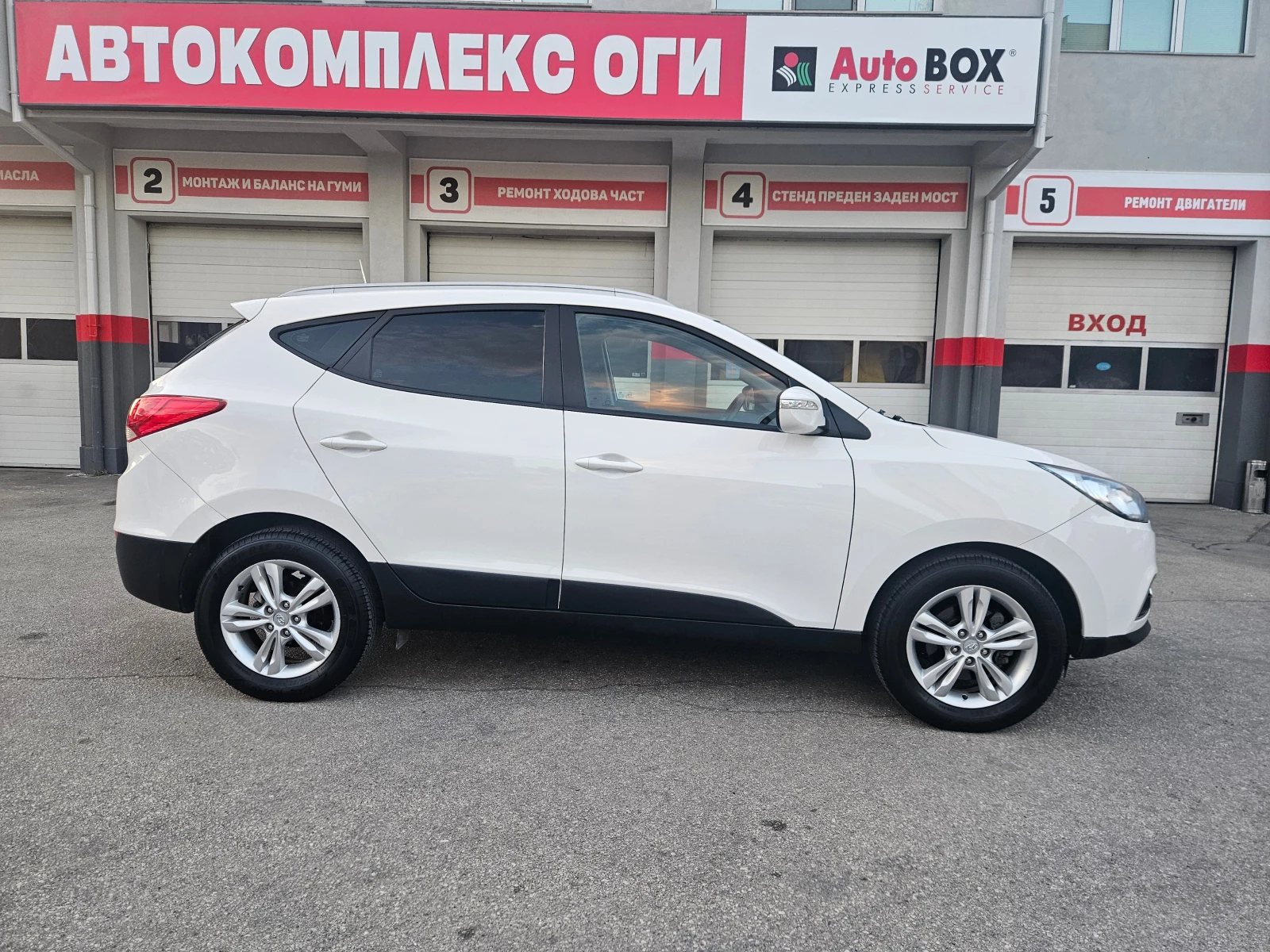 Hyundai IX35 1.6i (135 Hp) - изображение 6