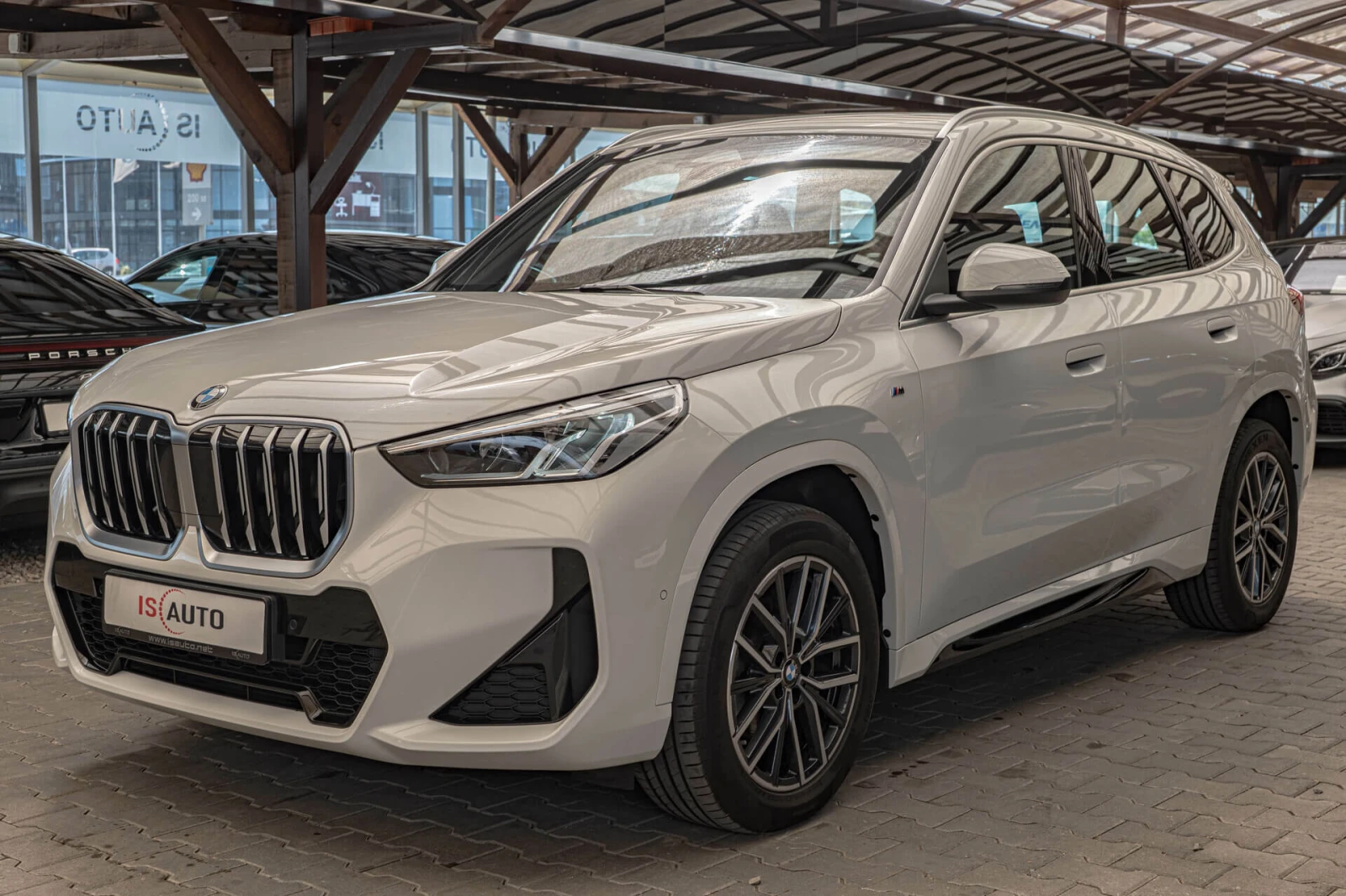 BMW X1 2.0d/xDrive/M sport/Камера/Virtual - изображение 3