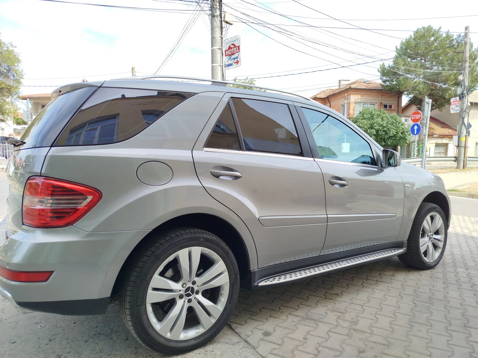 Mercedes-Benz ML 350 Grand Edition  - изображение 7