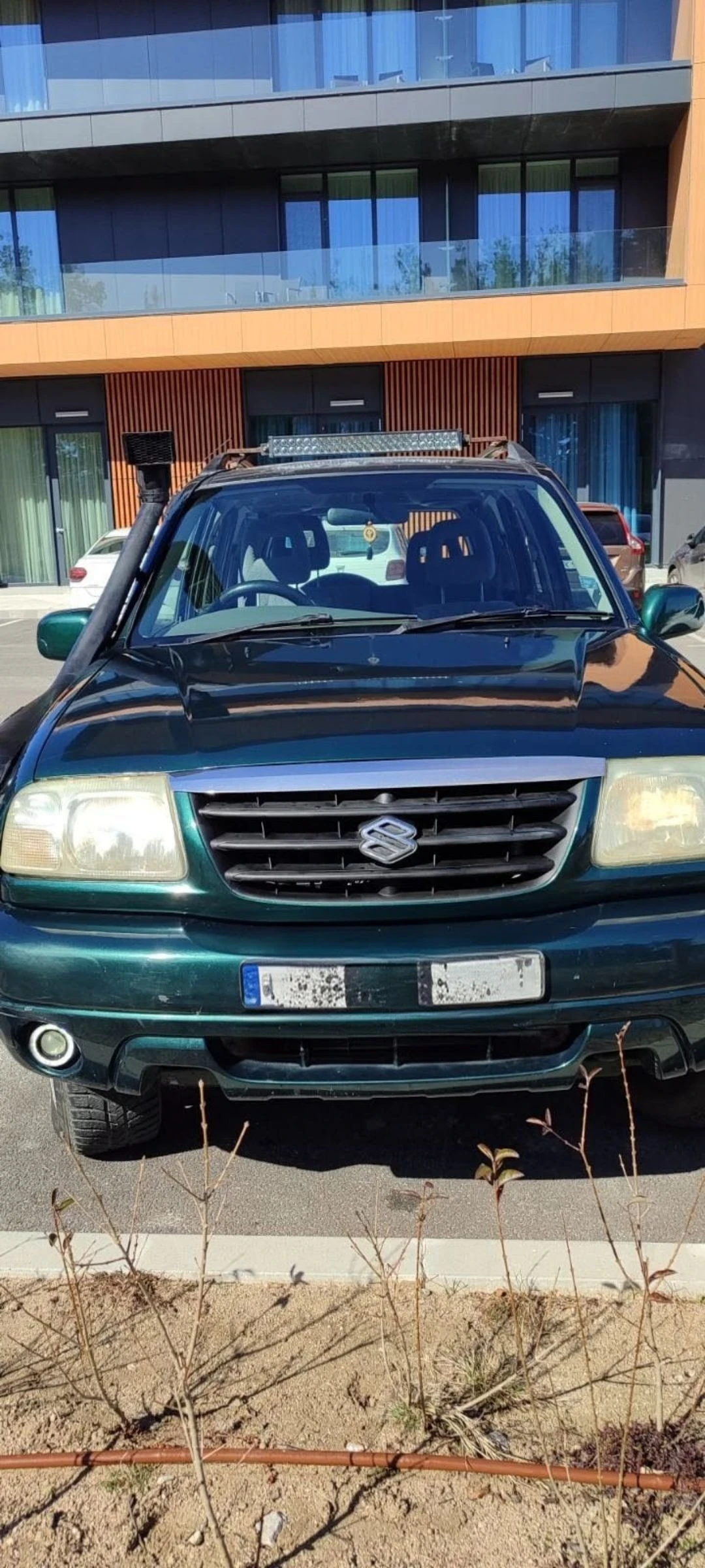 Suzuki Grand vitara 2.0, снимка 2 - Автомобили и джипове - 53810692