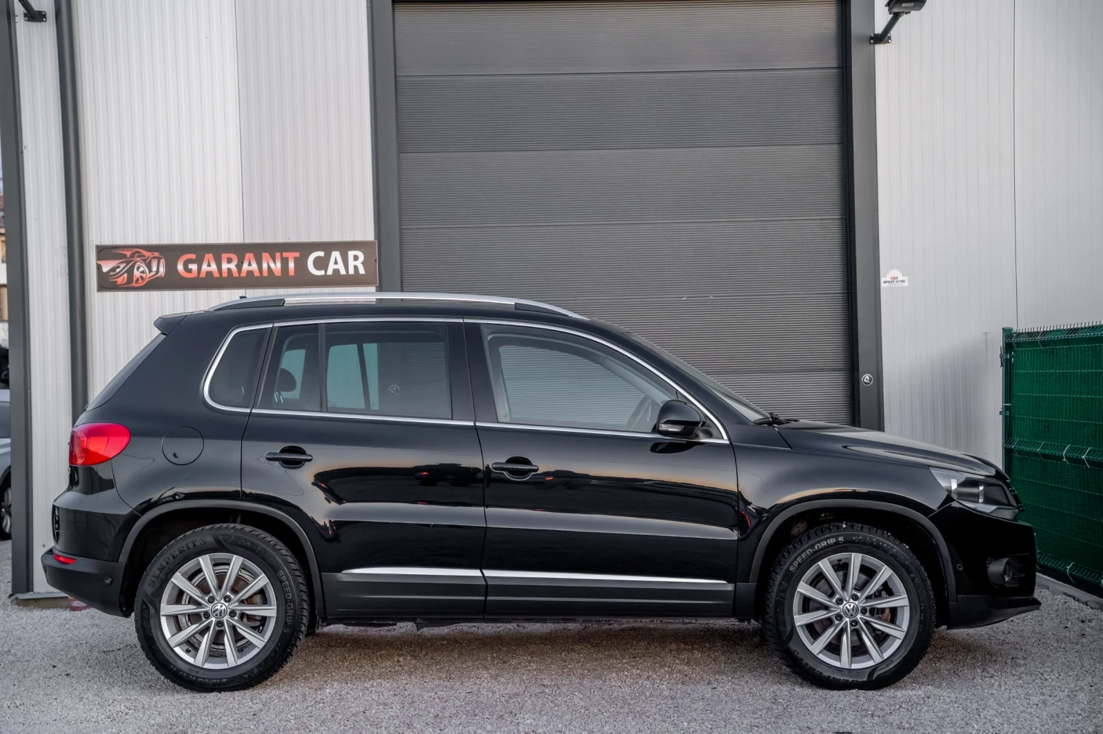 VW Tiguan FACE AVTOMAT 4X4, снимка 5 - Автомобили и джипове - 54020583