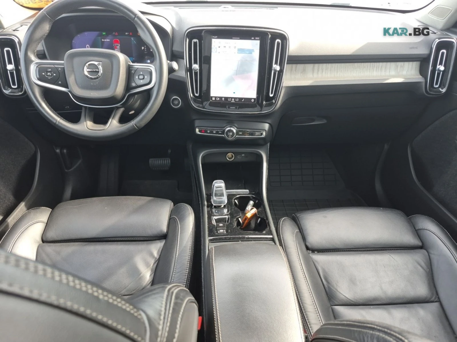 Volvo XC40 B5 ULTIMATE BRIGHT THEME * АвтоКредит* ЦЕНА ДО БГ, снимка 6 - Автомобили и джипове - 54761463