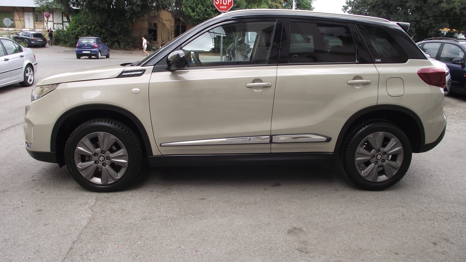Suzuki Vitara 1.4.i.129.к.с.39000.км.НОВА, снимка 5 - Автомобили и джипове - 56039279