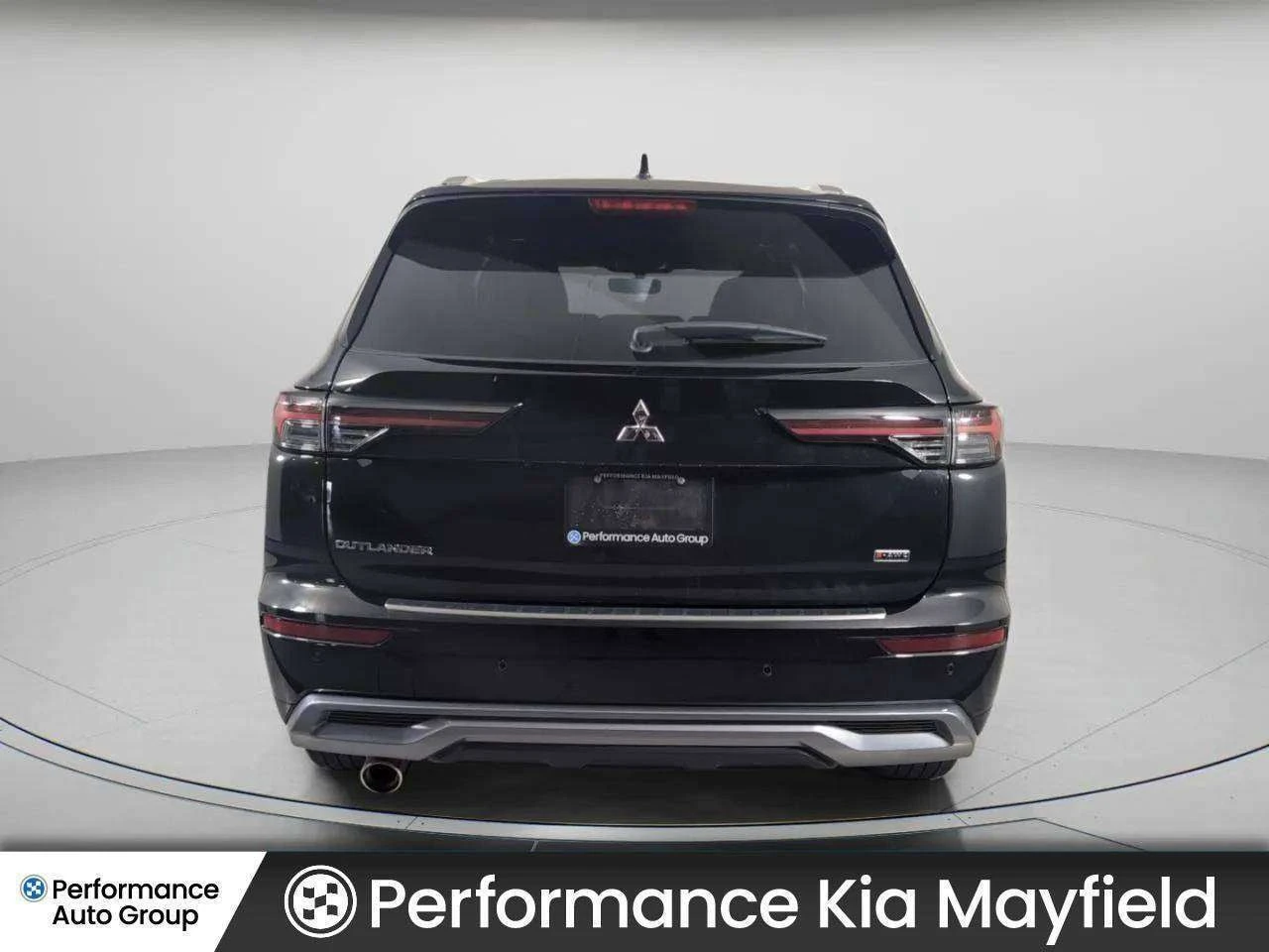 Mitsubishi Outlander * GT Premium | Navi | 360Cam | Panoroof * CARFAX *, снимка 6 - Автомобили и джипове - 56041441