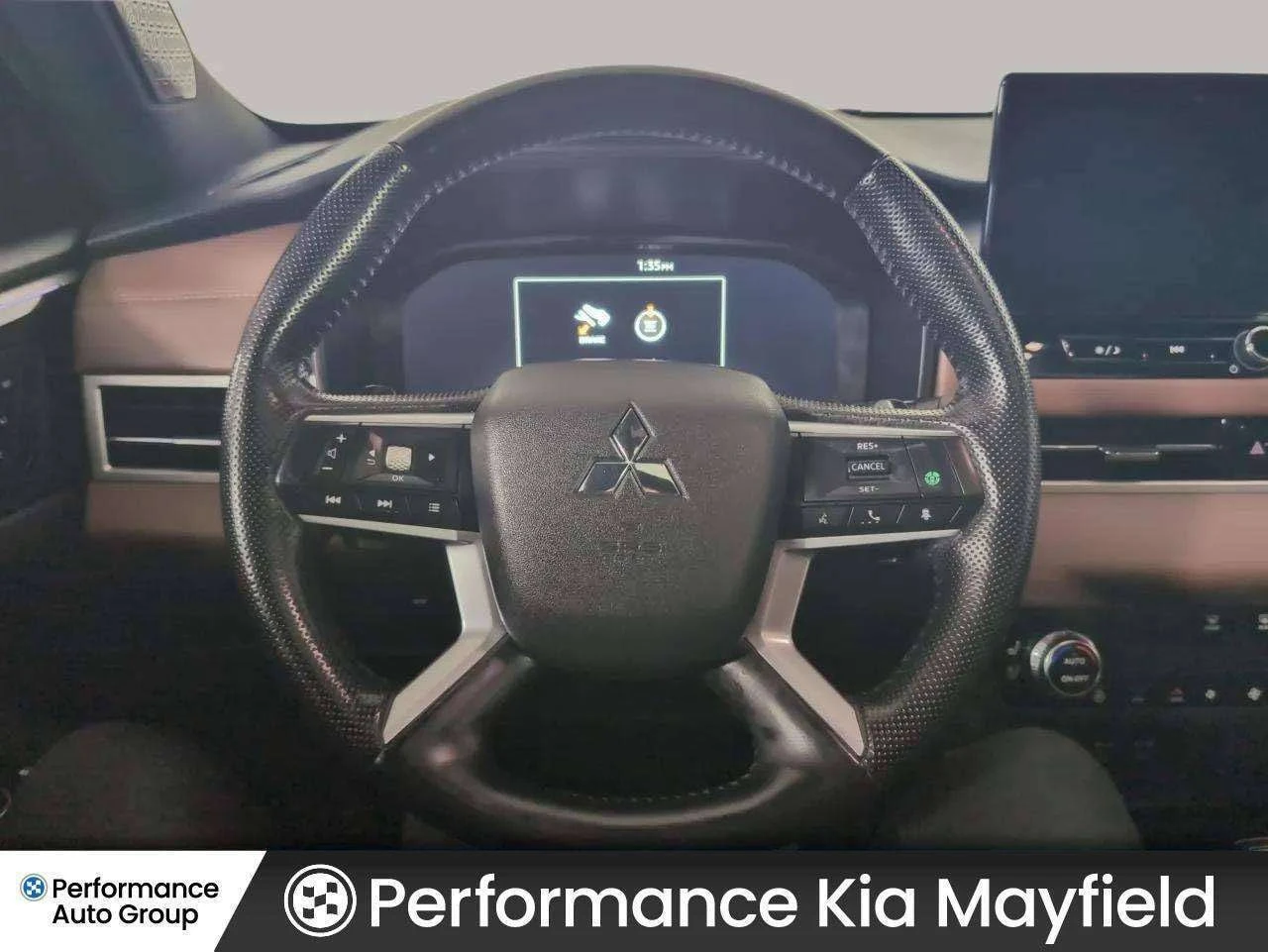 Mitsubishi Outlander * GT Premium | Navi | 360Cam | Panoroof * CARFAX *, снимка 9 - Автомобили и джипове - 56041441