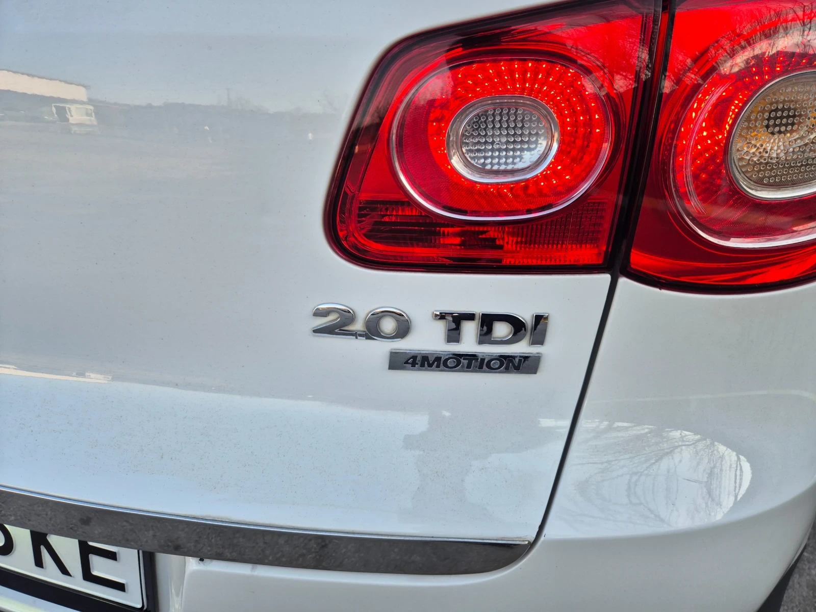 VW Tiguan 2.0 TDI 4motion DSG, снимка 7 - Автомобили и джипове - 56268163