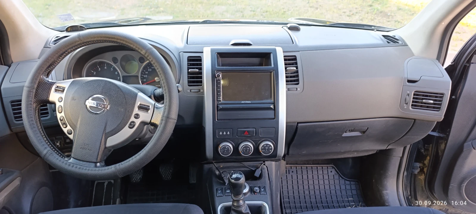 Nissan X-trail T31, снимка 9 - Автомобили и джипове - 56336059