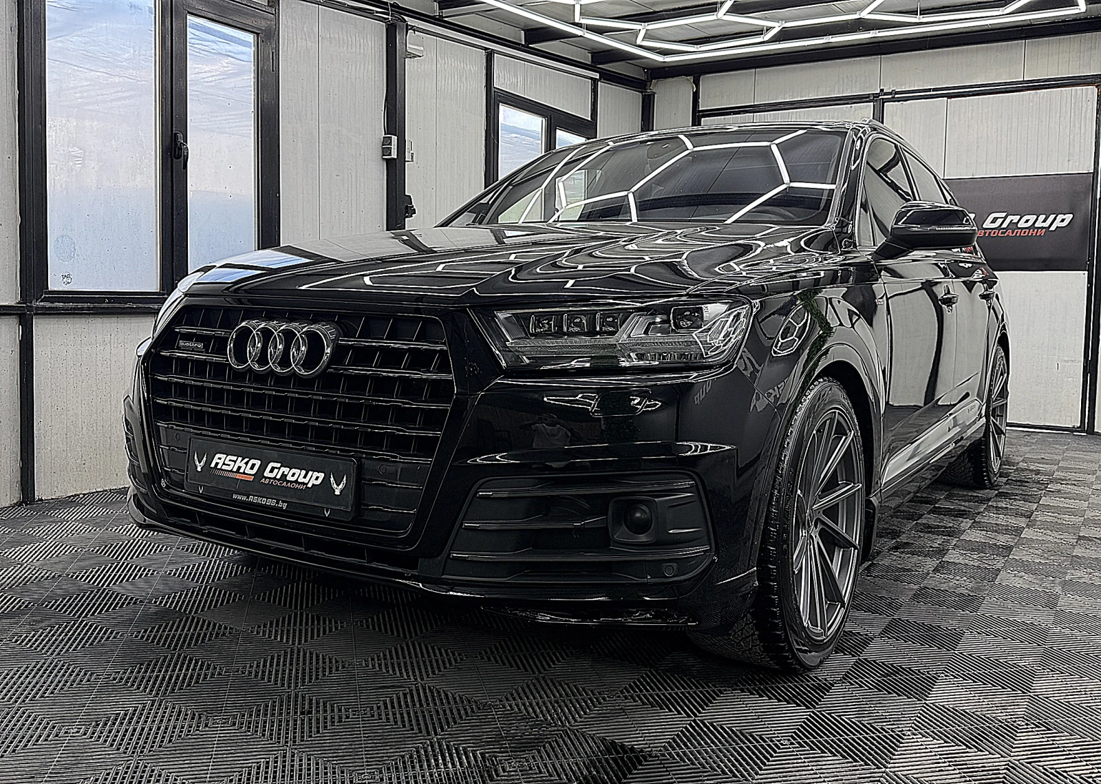 Audi Q7 7-Mesta/PANORAMA/S-line/KeylessGO /СОБСТВЕН ЛИЗИНГ