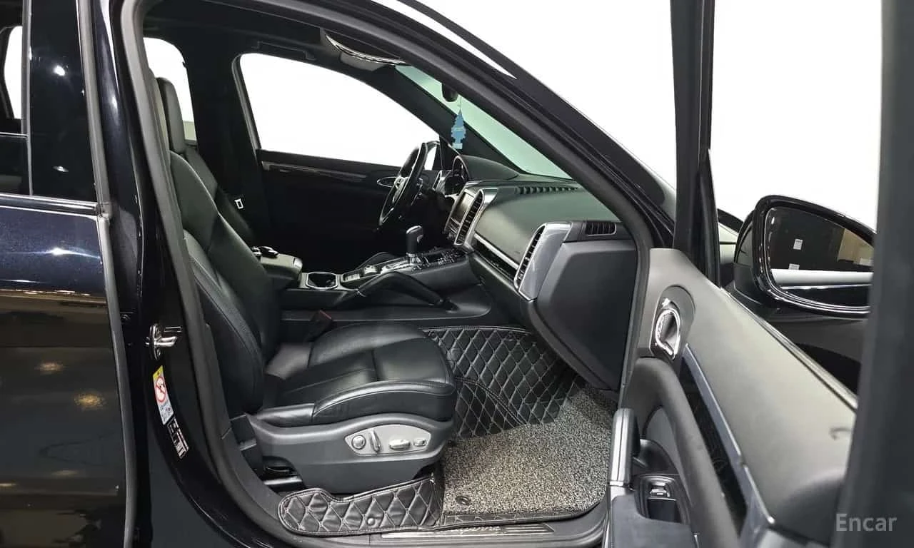 Porsche Cayenne * 3.0 Diesel * , снимка 11 - Автомобили и джипове - 56580123