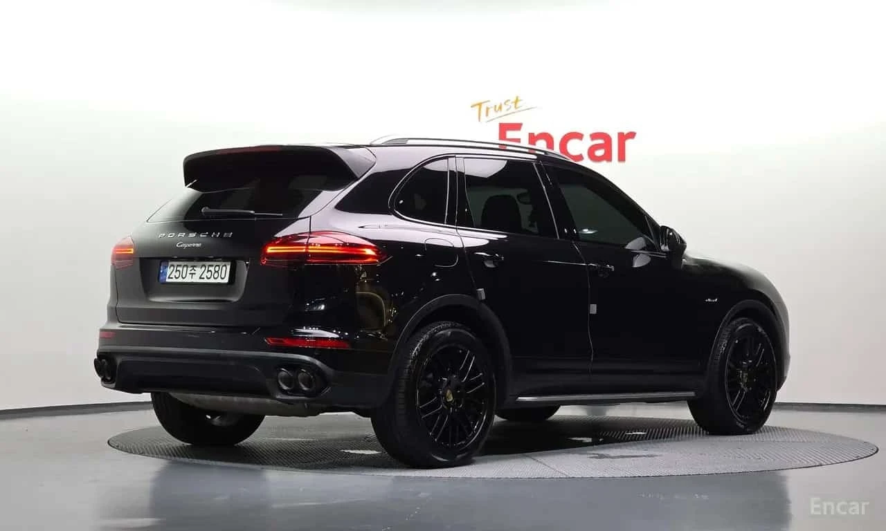 Porsche Cayenne * 3.0 Diesel * , снимка 2 - Автомобили и джипове - 56580123