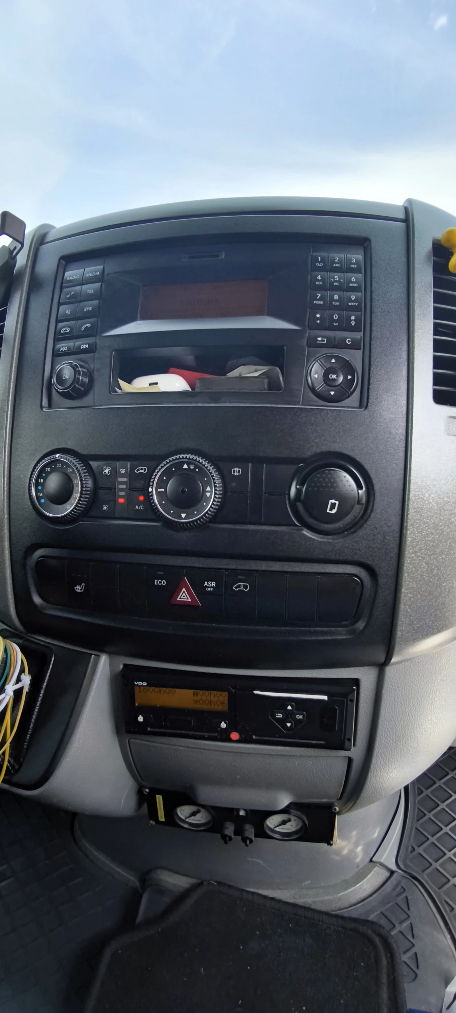 Mercedes-Benz Sprinter 319 3.0 CDI   | Mobile.bg   12