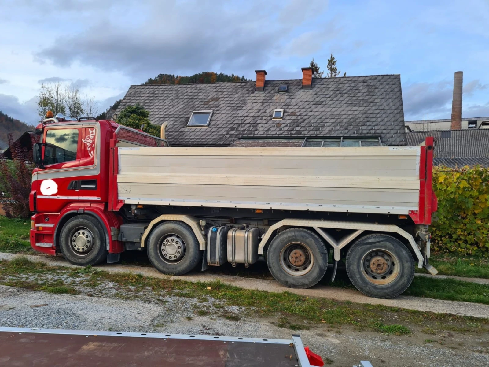 Scania R 560 EURO 5 EEV 8X4 - изображение 2