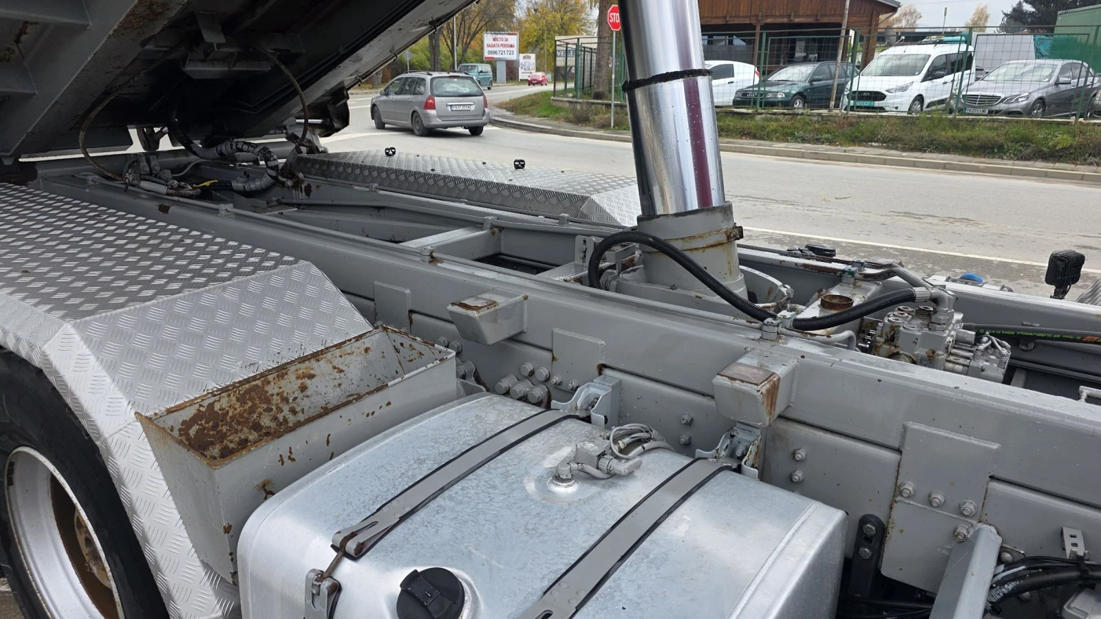 Scania R 560 EURO 5 V8 EEV 8X4 | Mobile.bg   15