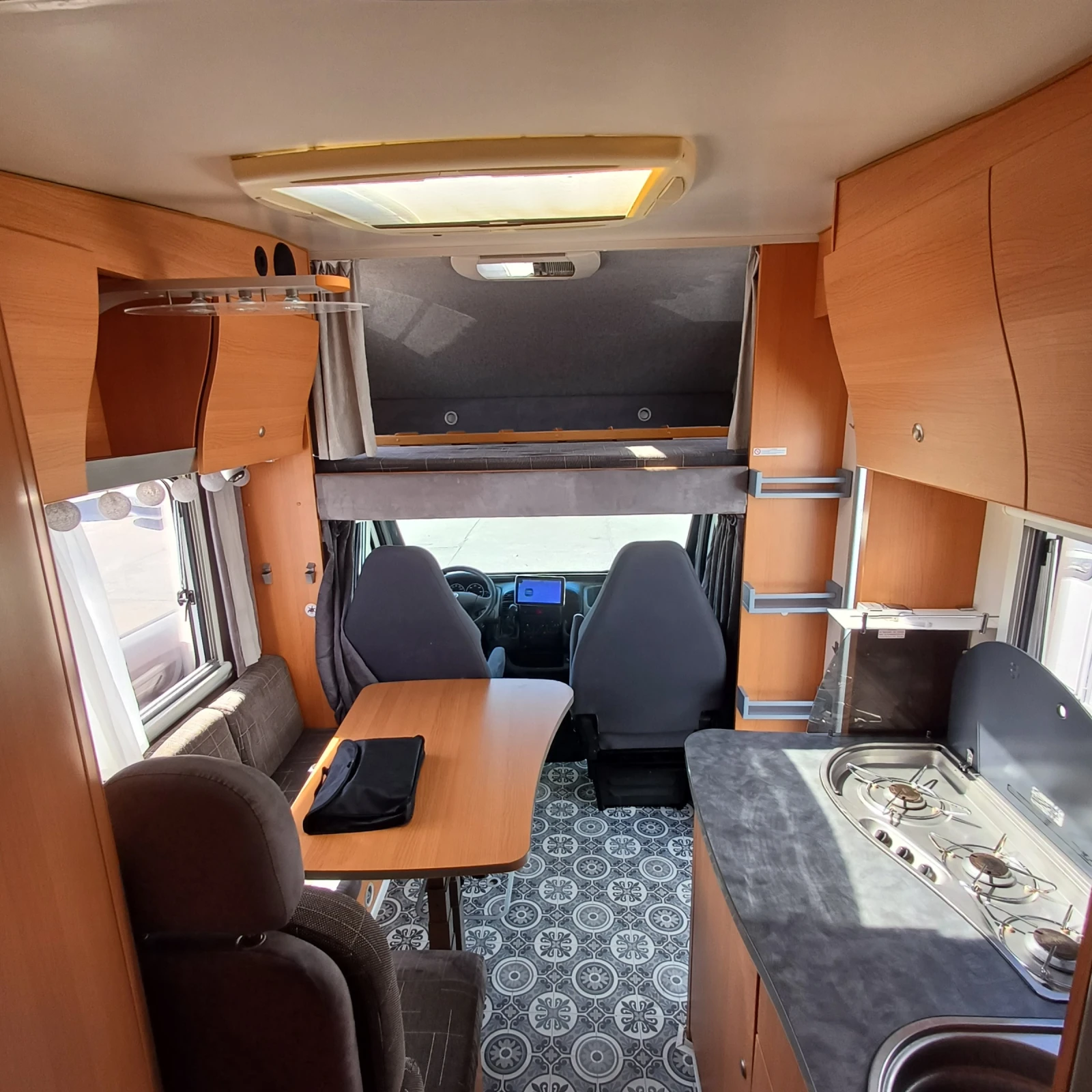 Кемпер Knaus Sun Traveler - изображение 10