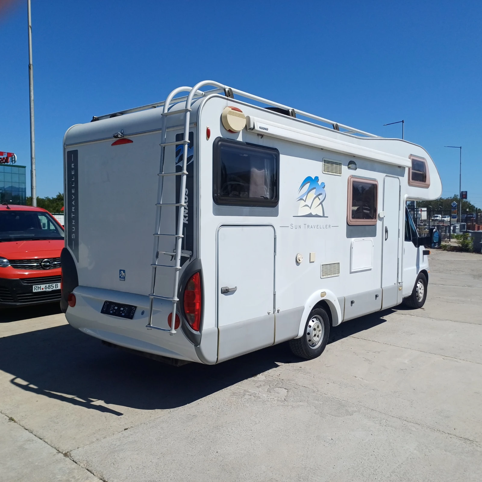 Кемпер Knaus Sun Traveler - изображение 4