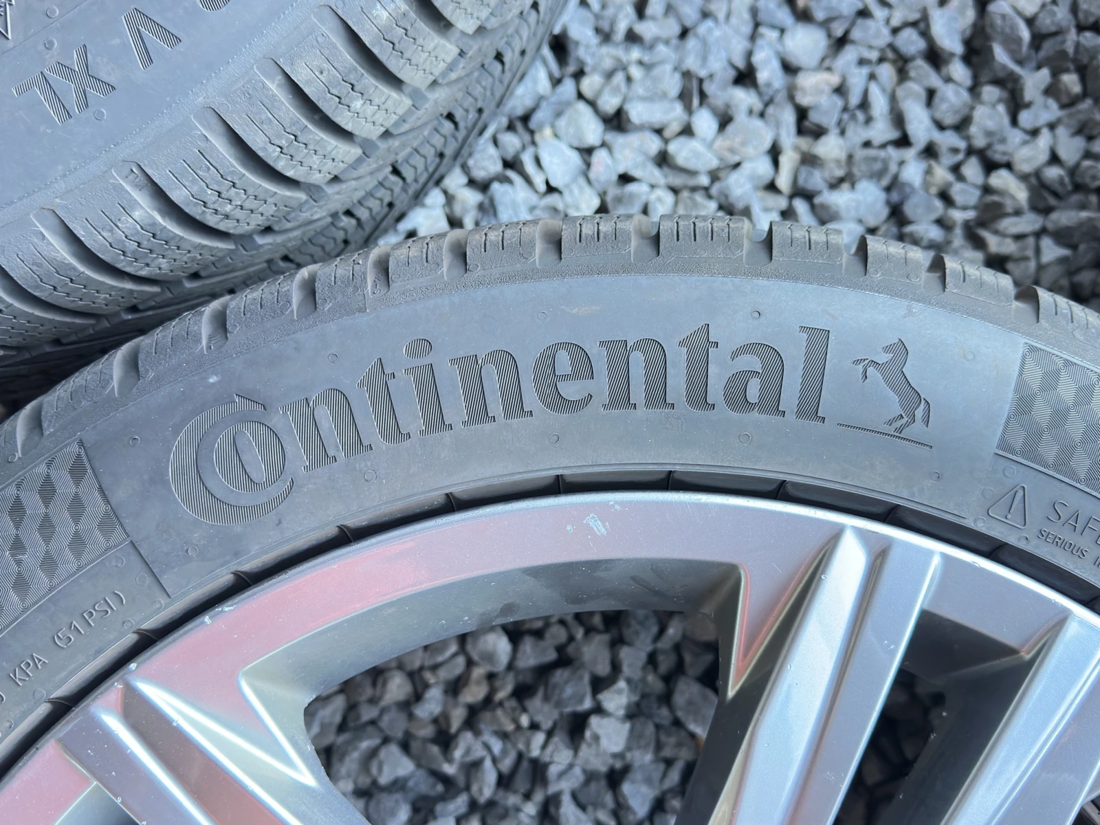 Гуми с джанти Continental 245/45R18, снимка 8 - Гуми и джанти - 56008180