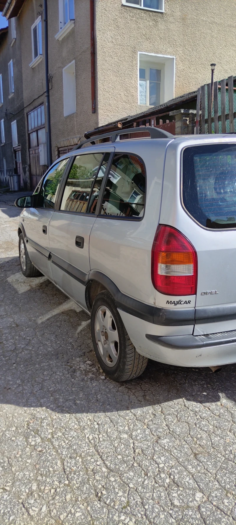 Opel Zafira, снимка 6 - Автомобили и джипове - 47496507