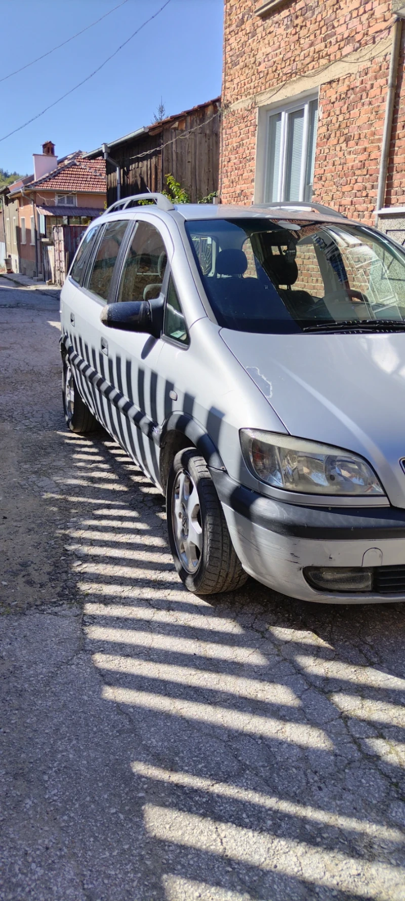 Opel Zafira, снимка 3 - Автомобили и джипове - 47496507