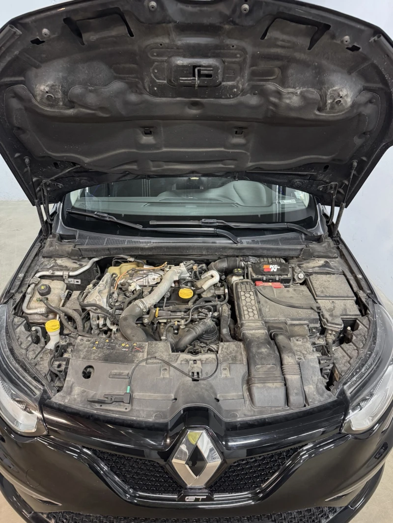 Renault Megane 1.6 GT TURBO, снимка 11 - Автомобили и джипове - 48960687