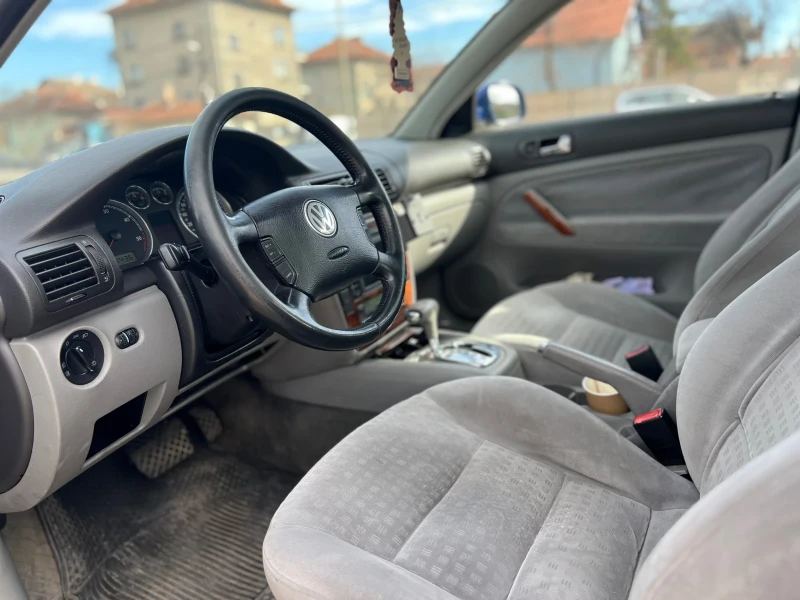 VW Passat B5+ автоматик , снимка 5 - Автомобили и джипове - 49599575