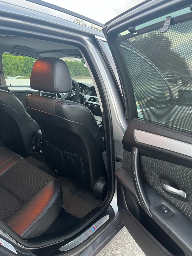 BMW 530 530 Xi M paket, снимка 14 - Автомобили и джипове - 52583830