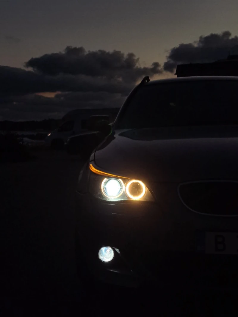 BMW 530 530 Xi M paket, снимка 17 - Автомобили и джипове - 52583830